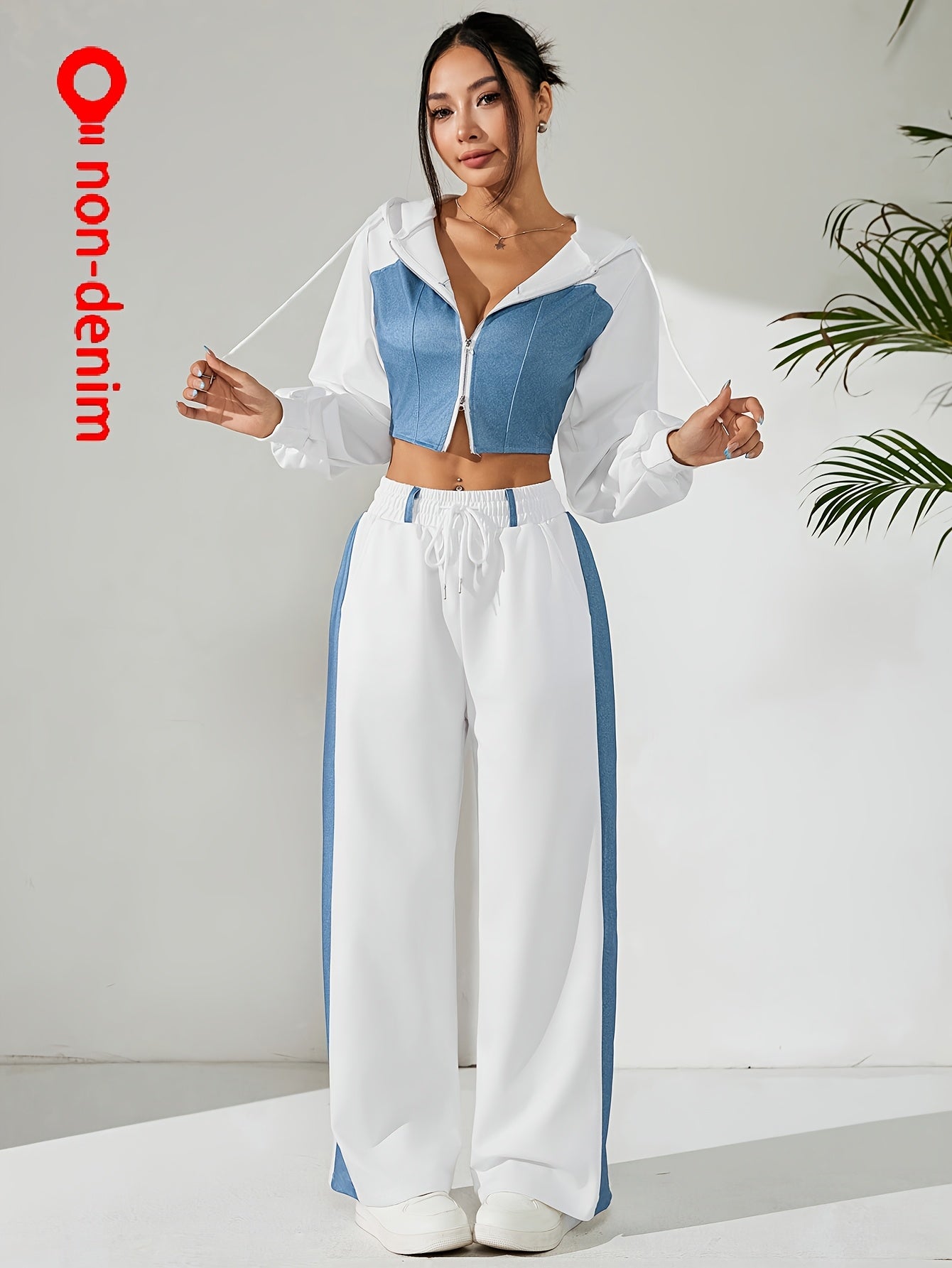 Stylish two-piece women’s set