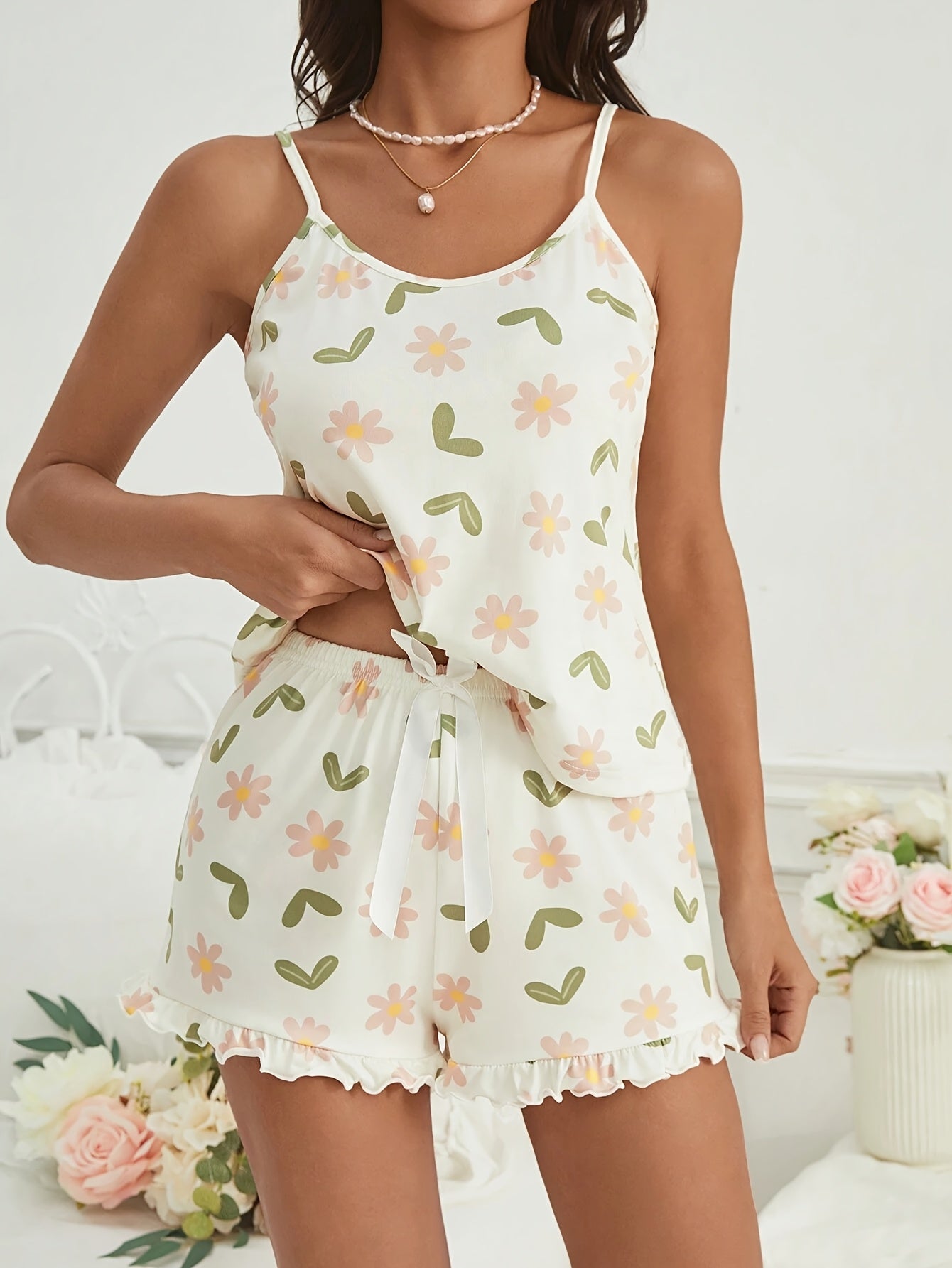 Elegant women’s pajama set with daisy print