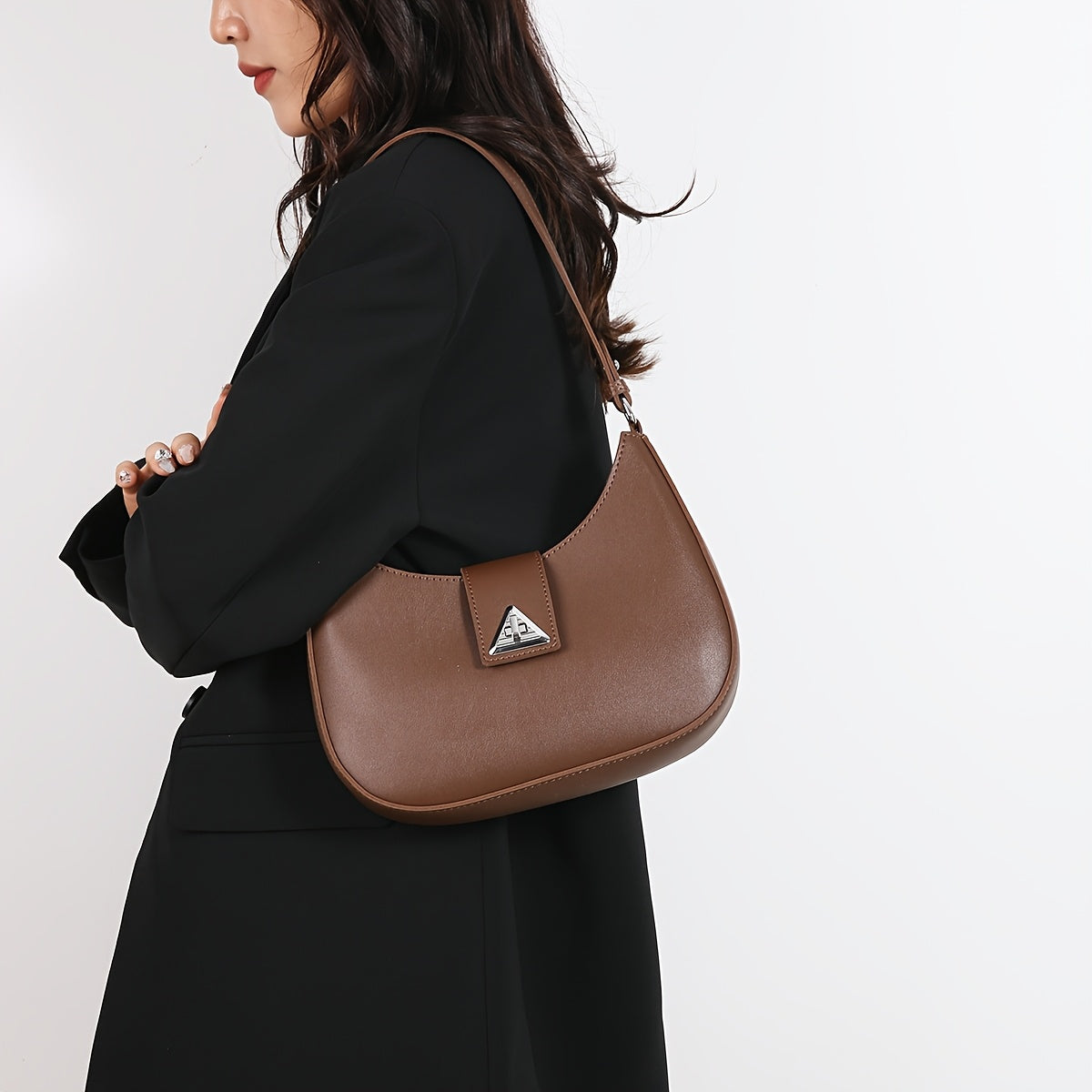 women’s baguette bag