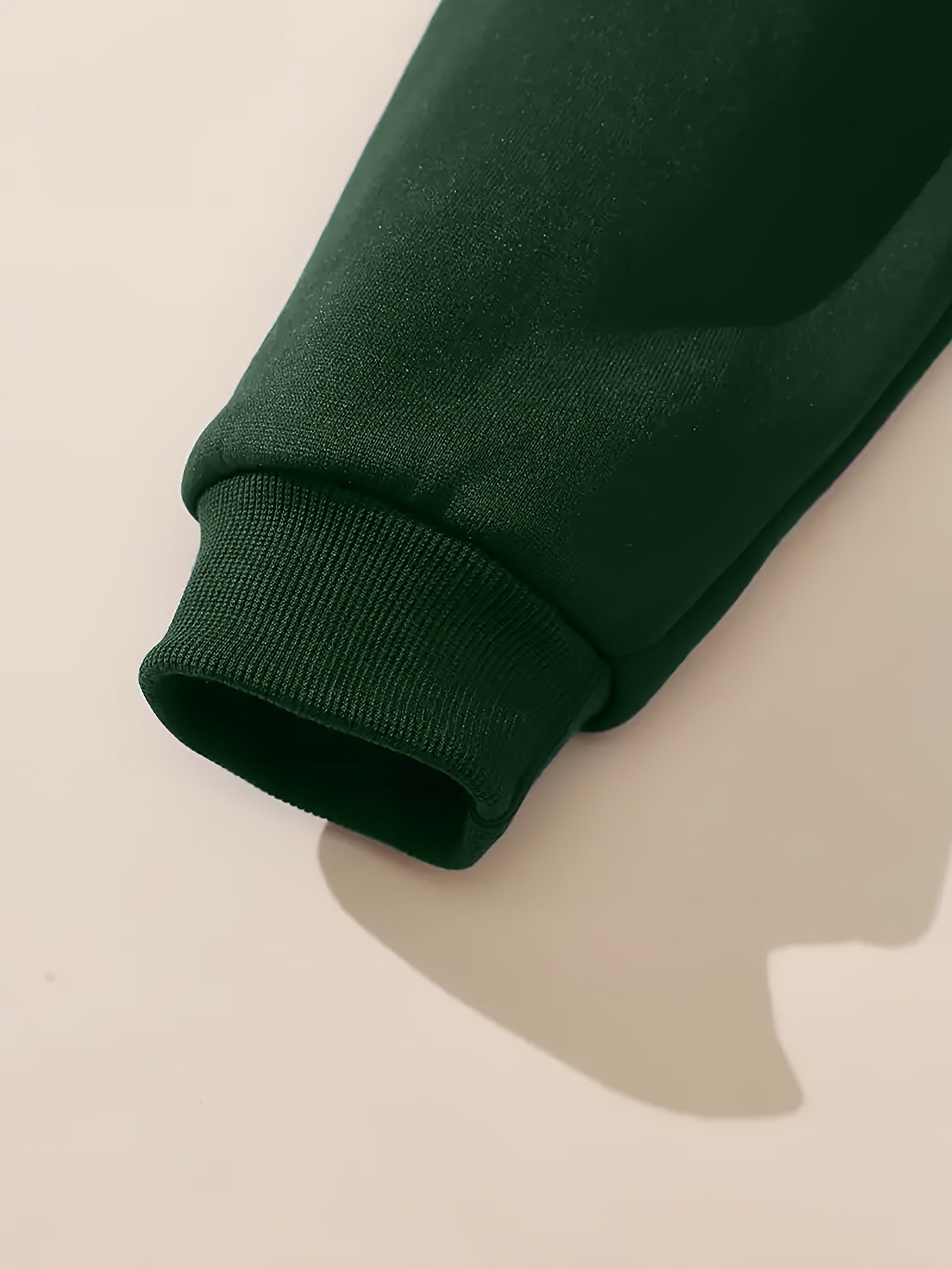 Women’s sweatshirt with elegant collar