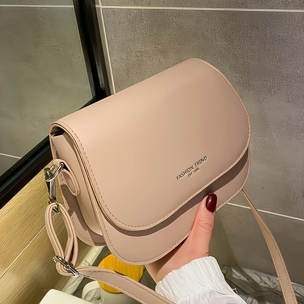 Minimalist square-design handbag